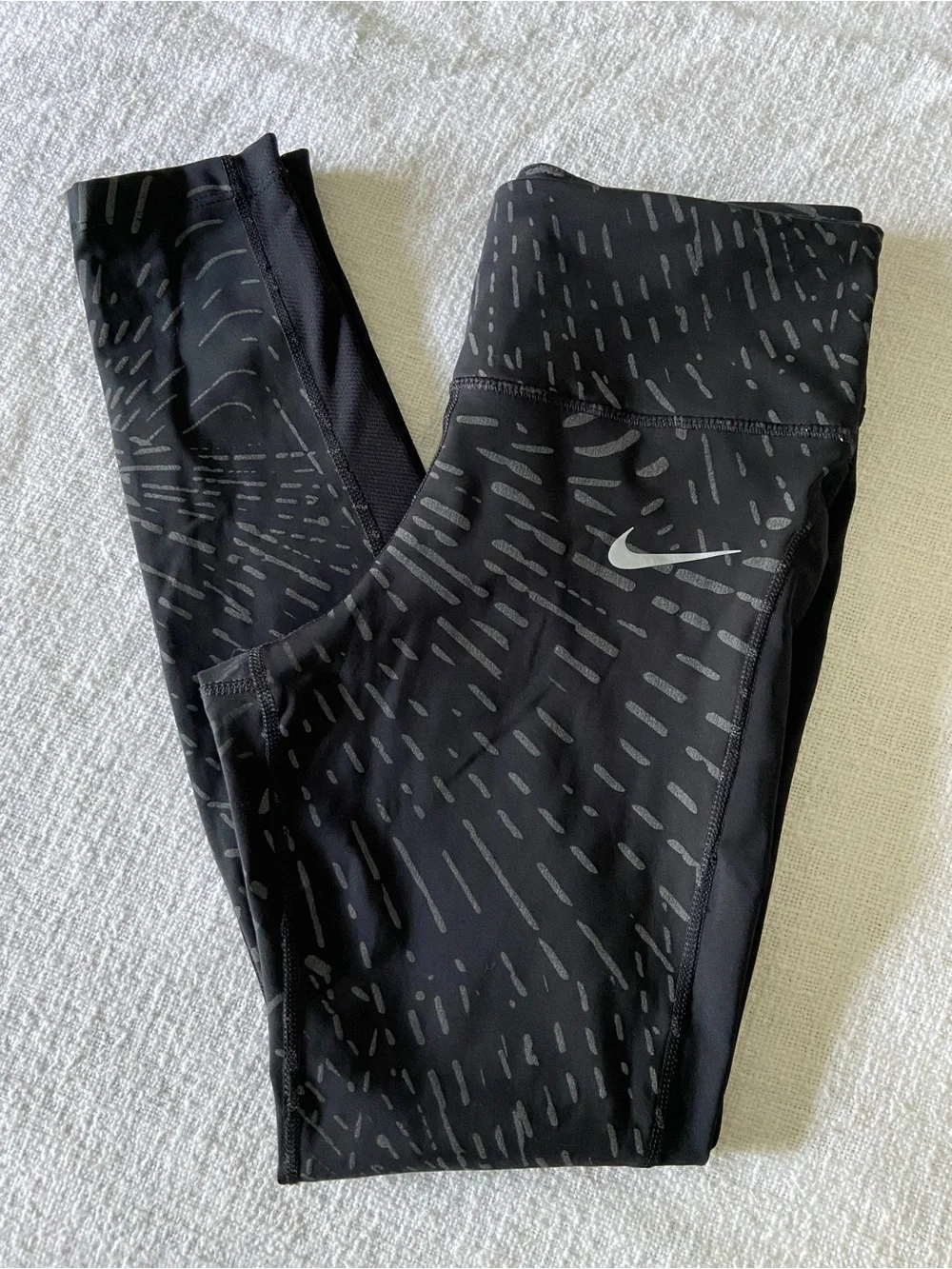 Nike Black Reflective Dri-FIT Leggings with Drawstring and Pockets Women’s Small